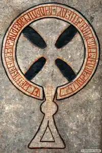 Runristning i gravkontext G319,