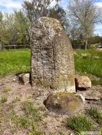 Fotografi av Runsten DR321, L1989:7846 taget av Henrik Dahlin