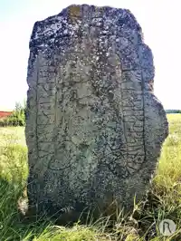 Fotografi av Runsten Sö250, L2014:6760 taget av Niklas Vackerdag