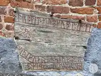 Fotografi av Runsten Sö281, L1983:287 taget av Niklas Vackerdag