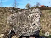 Fotografi av Runsten U340, L2015:275 taget av Niklas Vackerdag