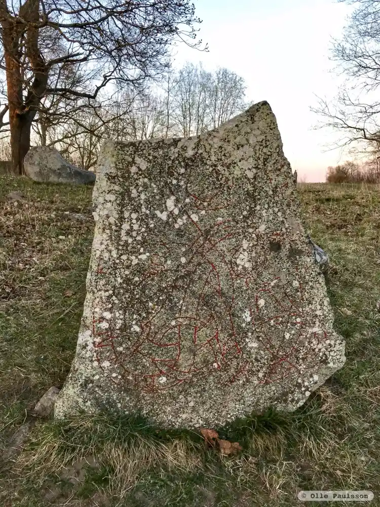 Fotografi av Runristning U969, L2024:131 taget av Olle Paulsson