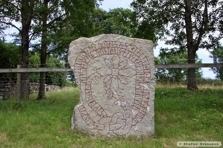Fotografi av Runsten Bjärbystenen, Öl36, L1956:1898 taget av Stefan Svenaeus
