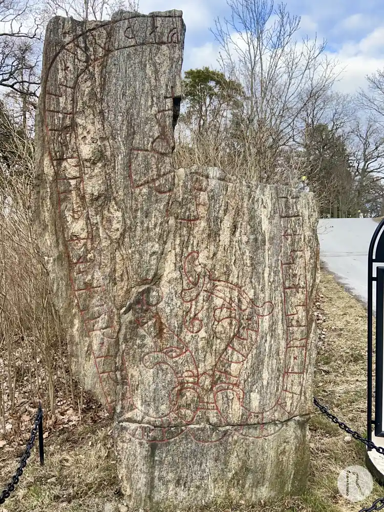Fotografi av Runsten Blistastenen, Sö262, L2014:3913 taget av Niklas Vackerdag
