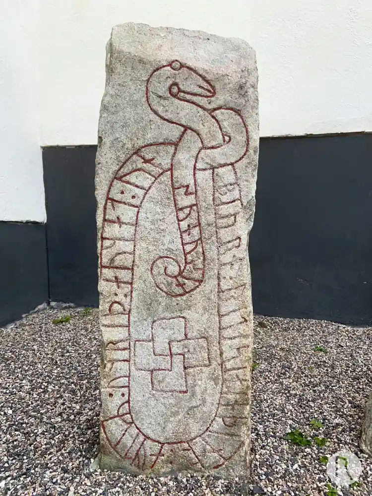 Fotografi av Runsten M15, L1935:1164 taget av Niklas Vackerdag