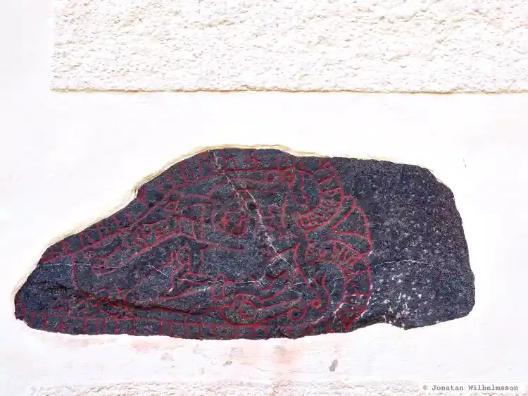 Fotografi av Runsten Nä26, L1981:2308 taget av Jonatan Wilhelmsson