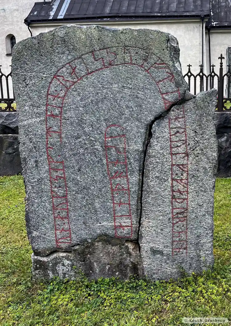 Fotografi av Runsten Ög149, L2012:6072 taget av Kenth Granberg