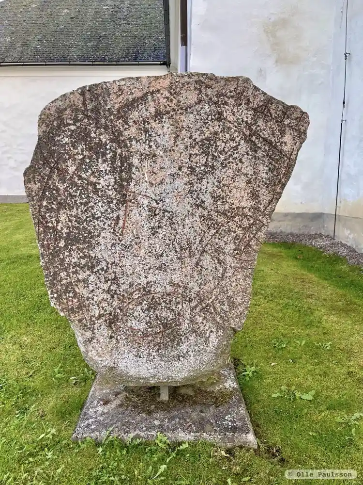Fotografi av Runsten U1077, L1944:8845 taget av Olle Paulsson