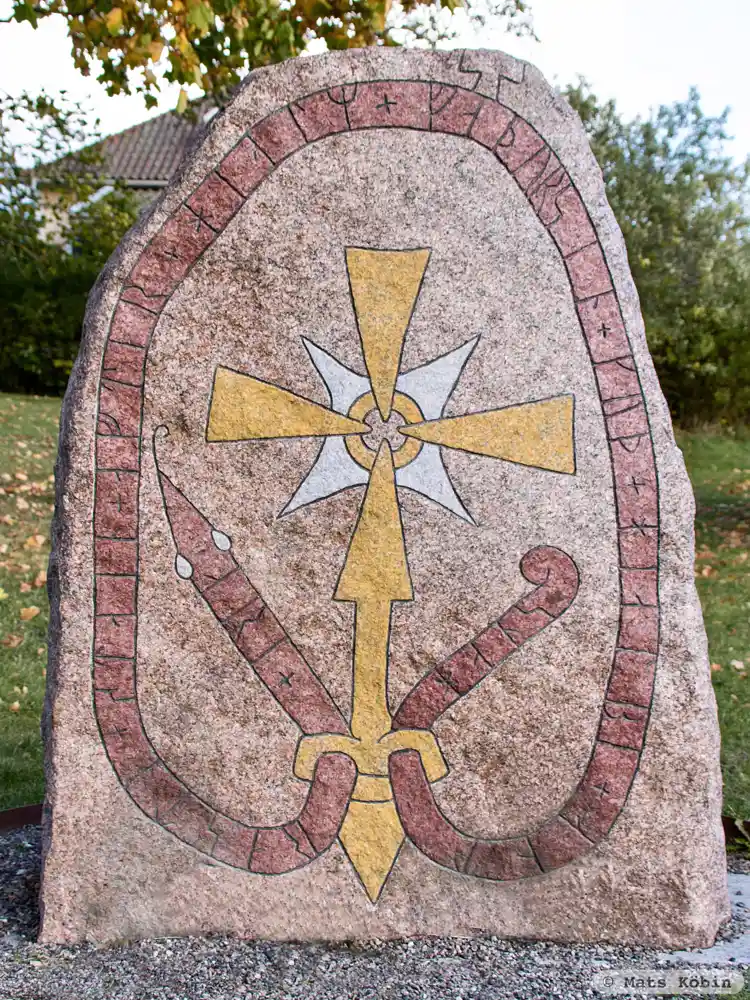 Fotografi av Runsten U1173, L1944:1089 taget av Mats Köbin