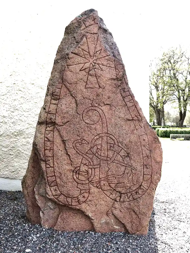 Fotografi av Runsten U260, L2017:6050 taget av Niklas Vackerdag