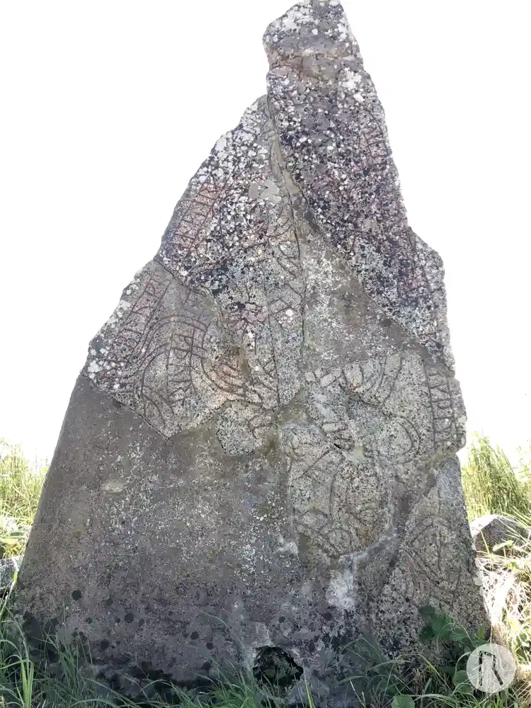 Fotografi av Runsten U861, L1944:5919 taget av Niklas Vackerdag