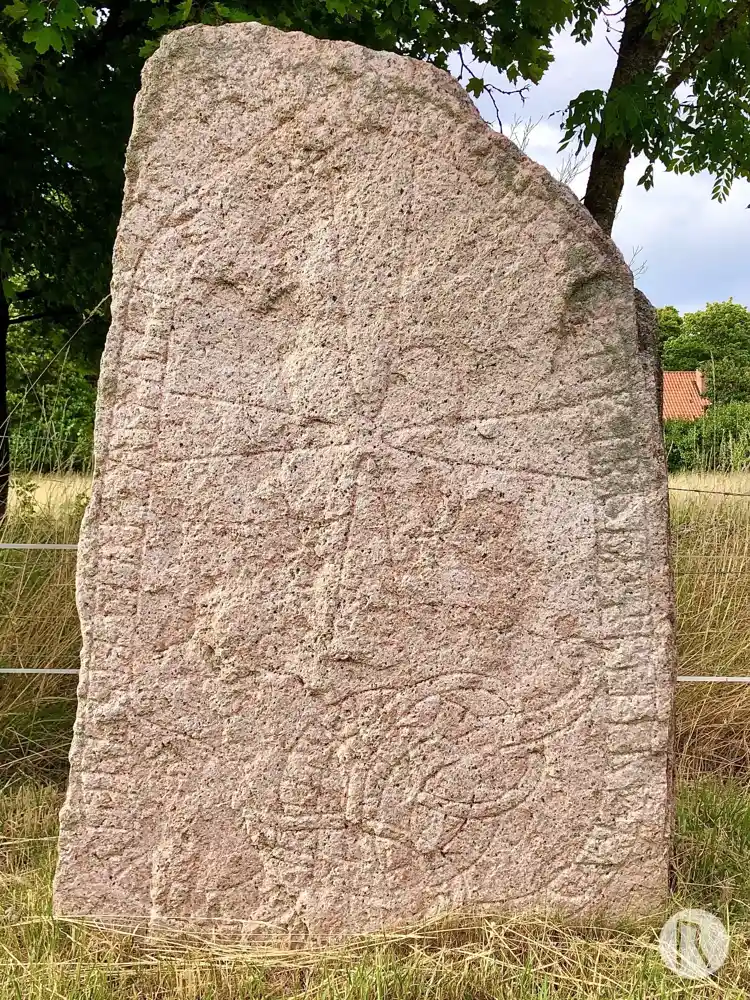 Fotografi av Runsten U903, L1942:4429 taget av Niklas Vackerdag