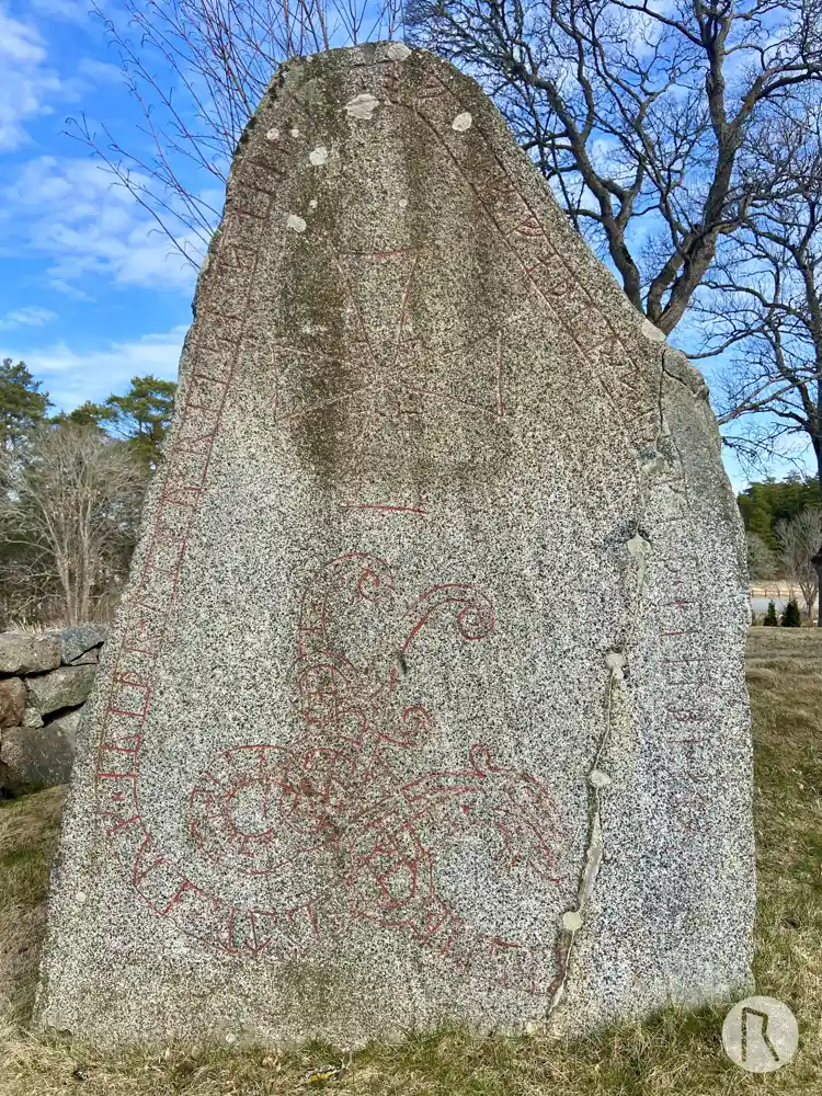Fotografi av Runsten U945, L1943:718 taget av Niklas Vackerdag