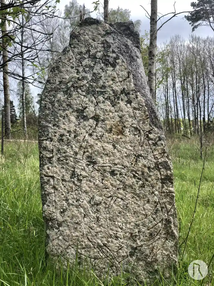 Fotografi av Runsten UNOR2003;23, L2013:2332 taget av Niklas Vackerdag